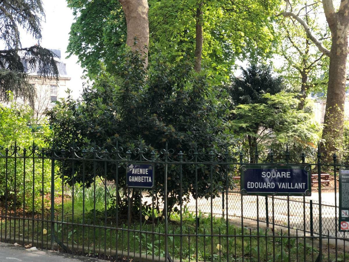 Metro Gambetta Lejlighed Paris Eksteriør billede